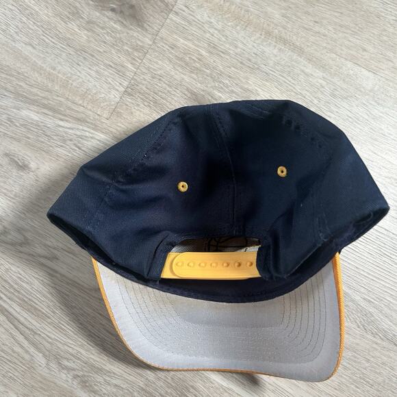 Vintage Logo Athletic Indiana Pacers Hat Snapback NBA Basketball Blue Yellow Cap - Picture 7 of 9